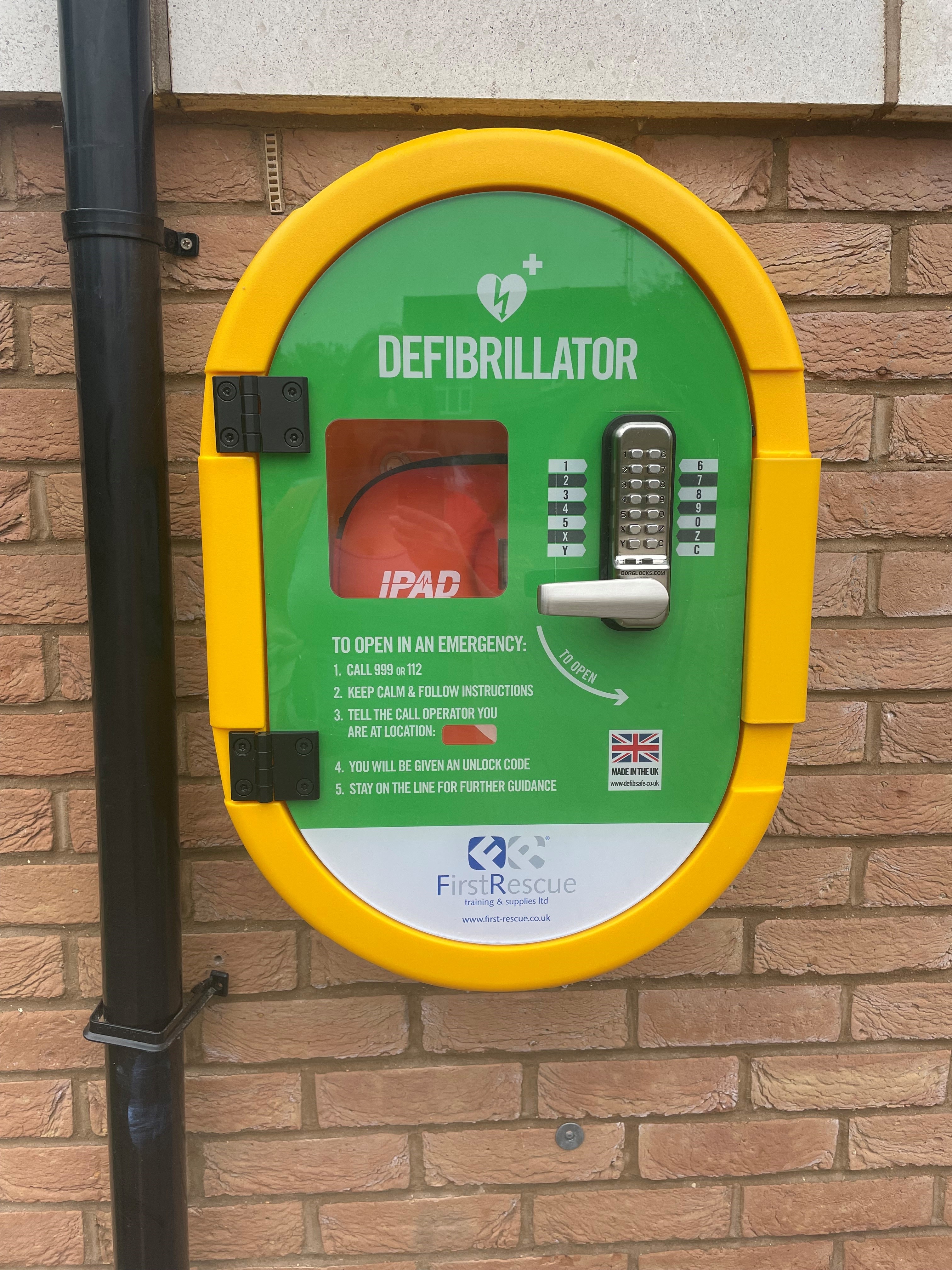 Defib at RMC